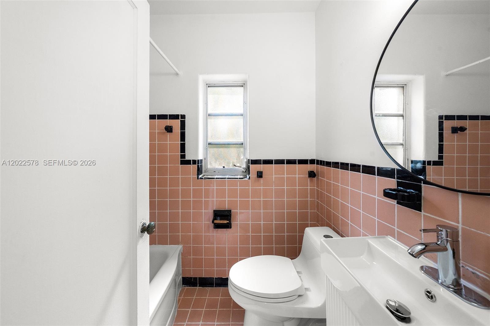 750 Espanola Way # 9