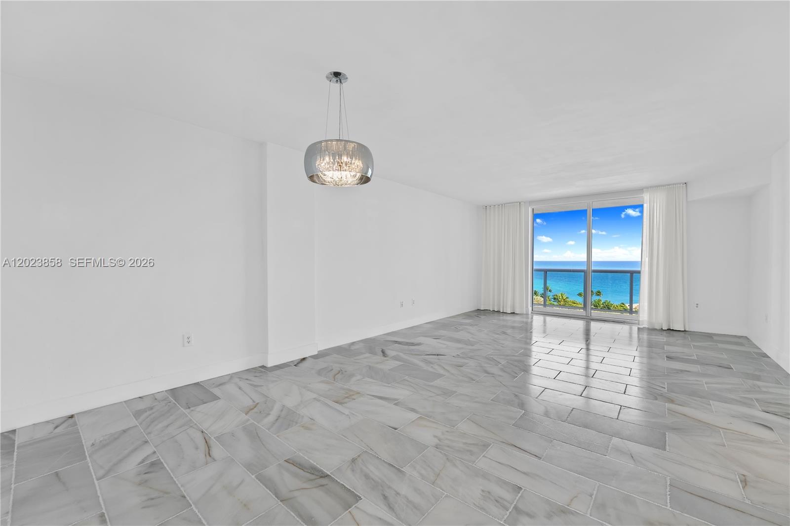 10275 Collins Ave # 1035