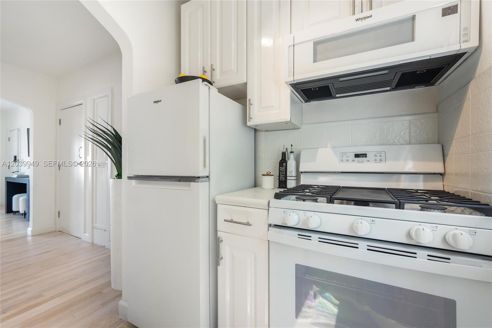 750 Espanola Way # 8