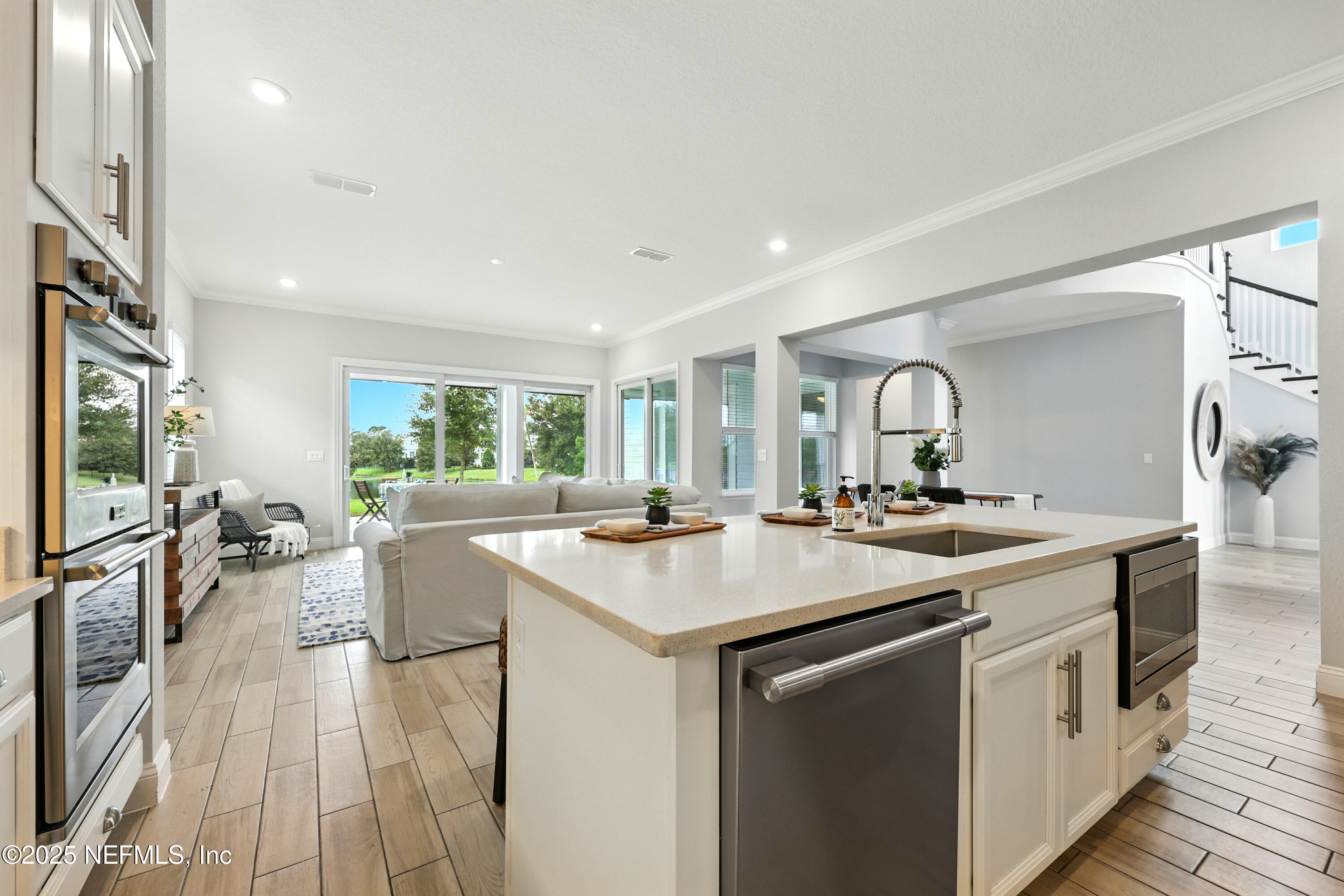 75 TILLOO Court, St. Johns