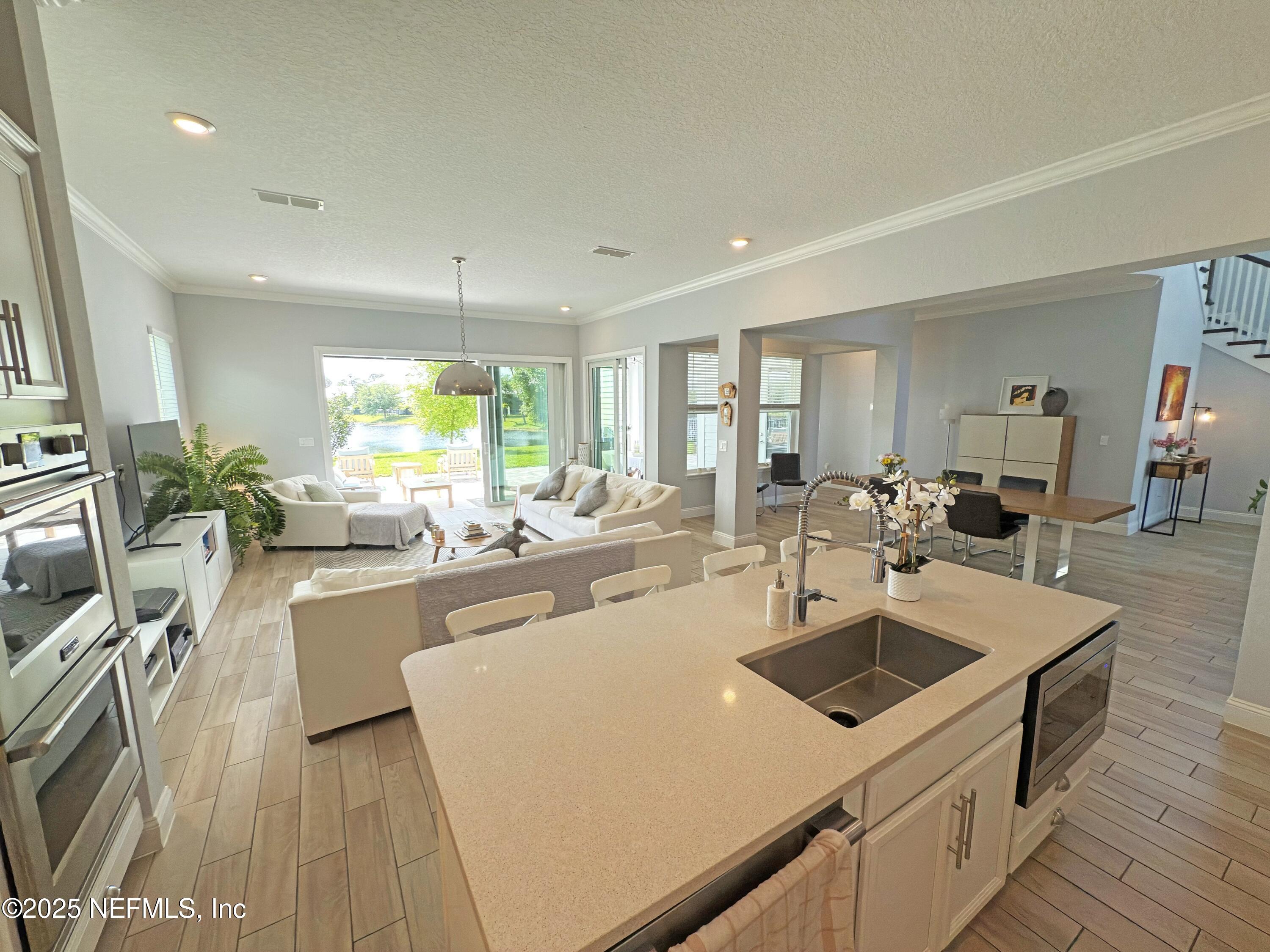 75 TILLOO Court, St. Johns