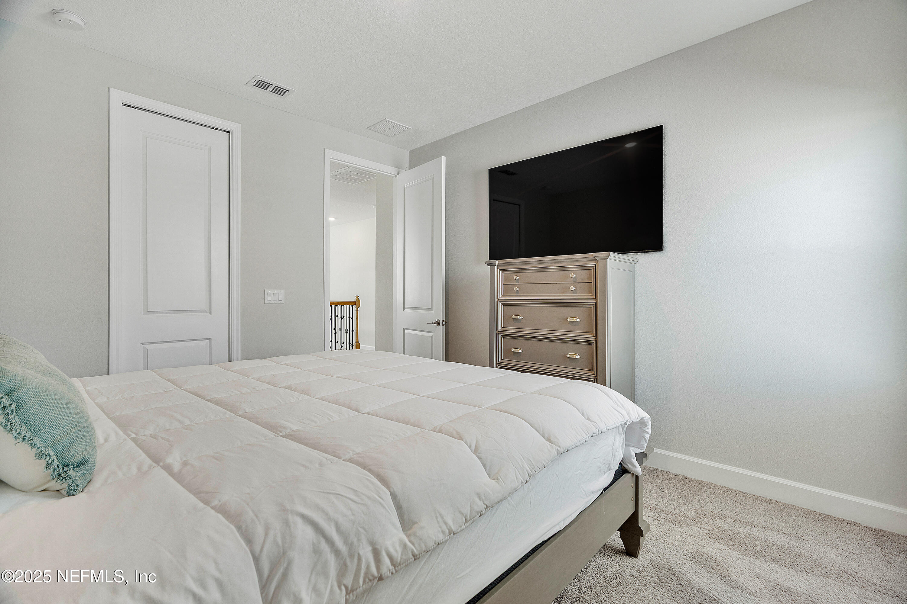 290 MARQUESA Circle, St. Johns