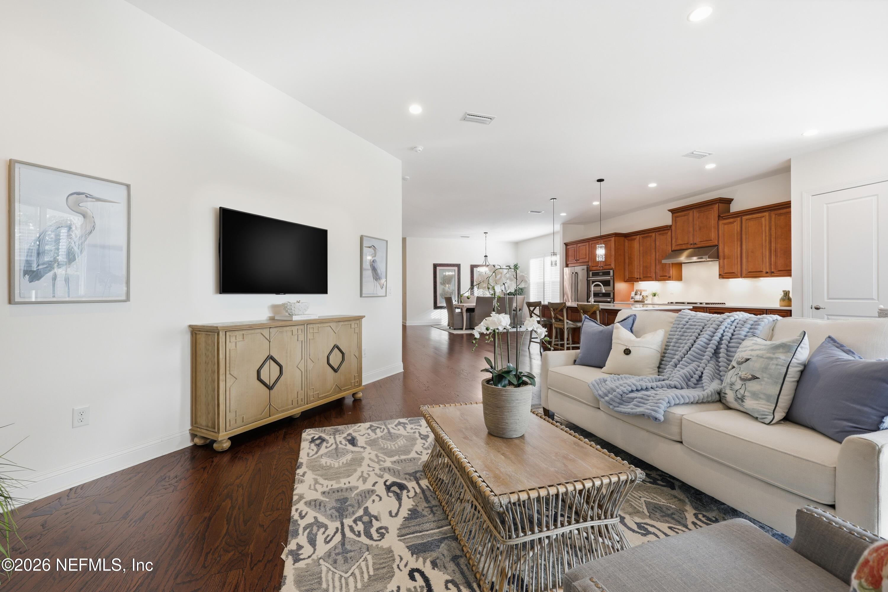 568 TIMBER BRIDGE Lane