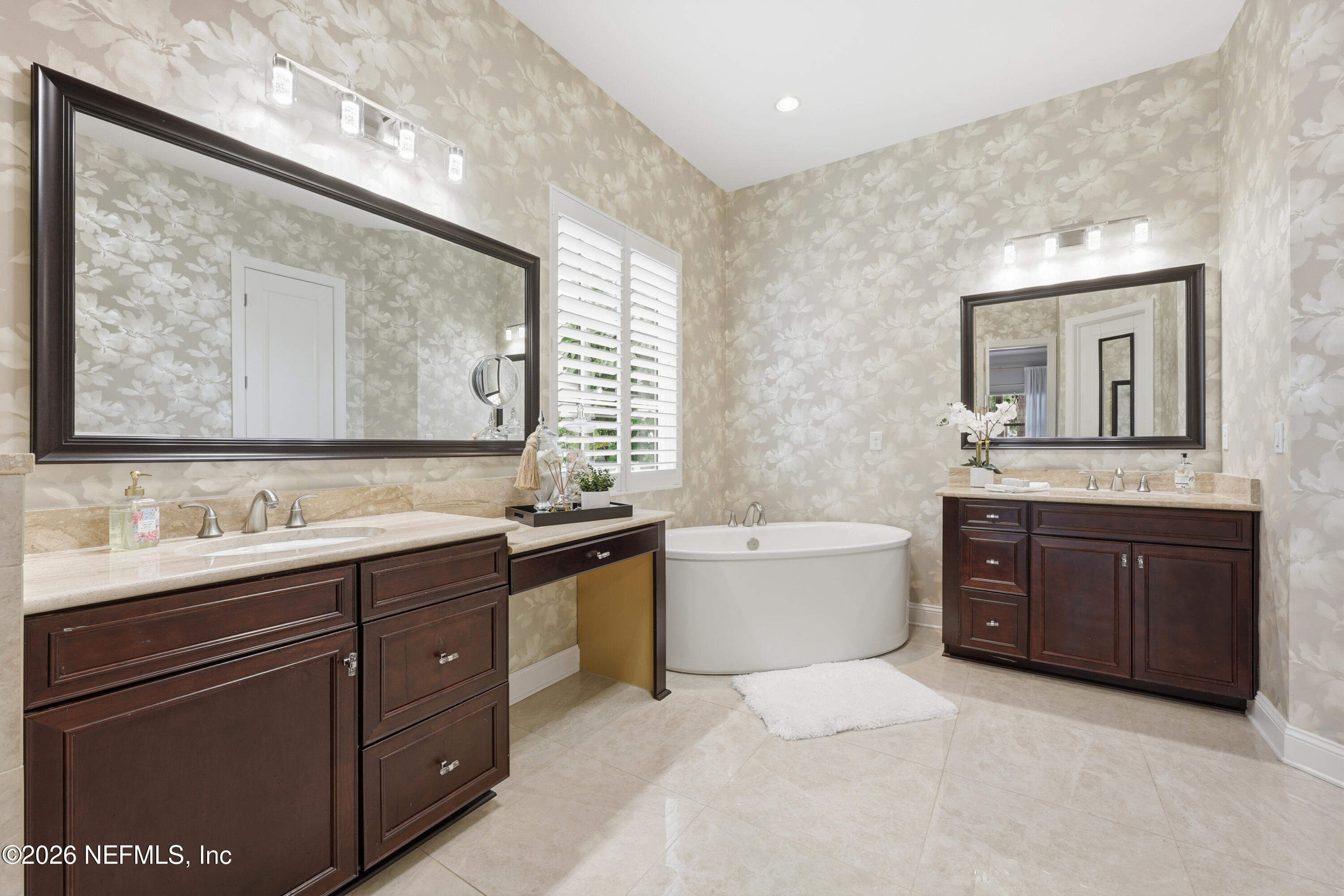 568 TIMBER BRIDGE Lane