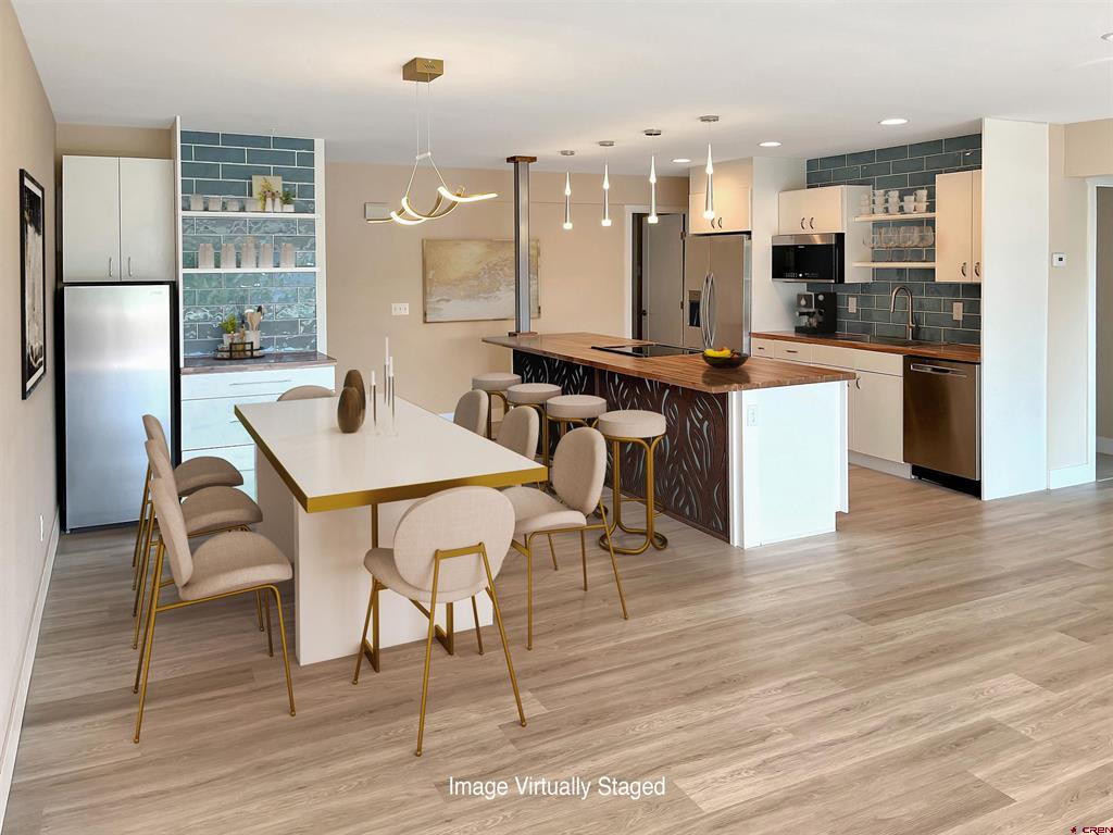 399 W Park Avenue Unit: B-5