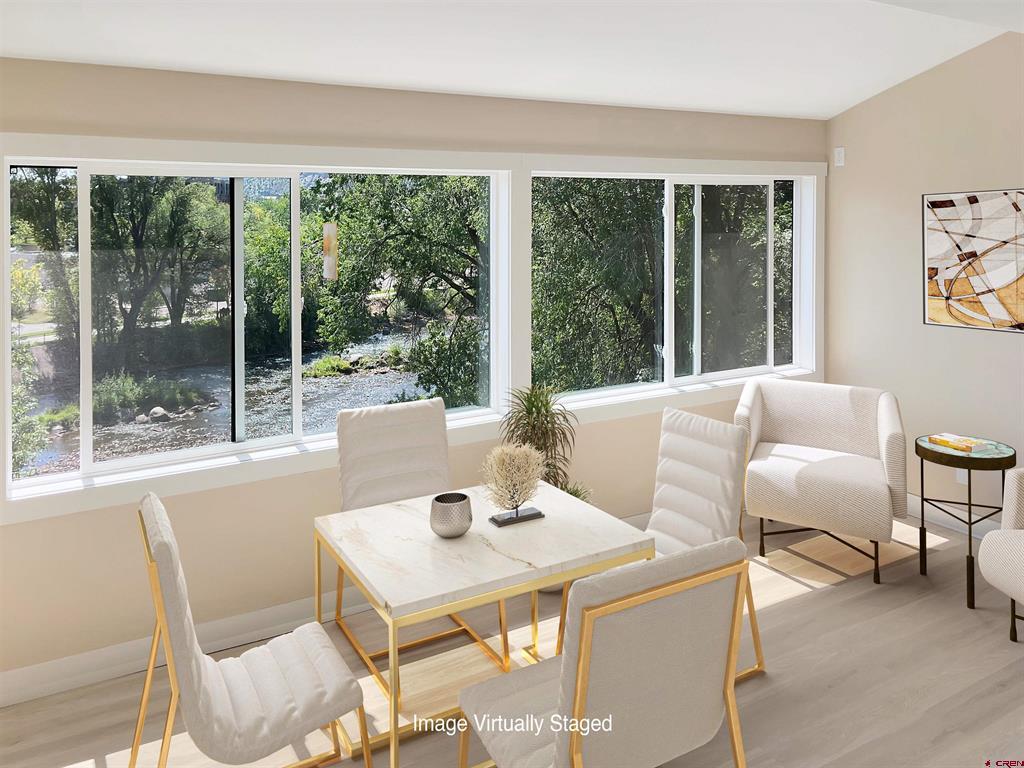 399 W Park Avenue Unit: B-5