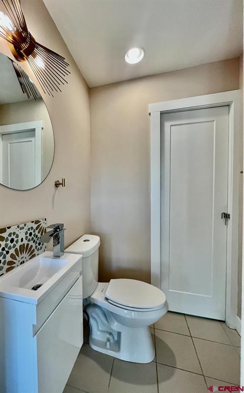399 W Park Avenue Unit: B-5