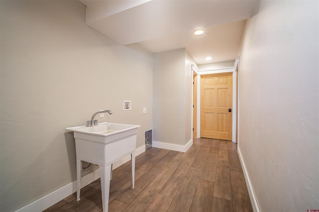 764 Vista De La Mesa