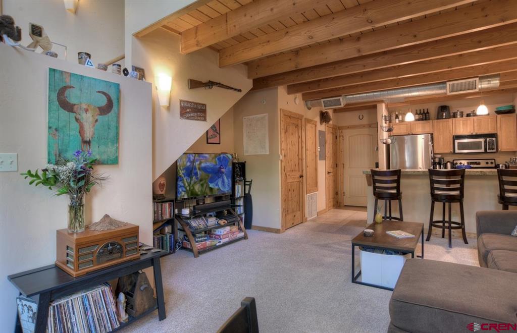 725 E College Drive Unit: 2