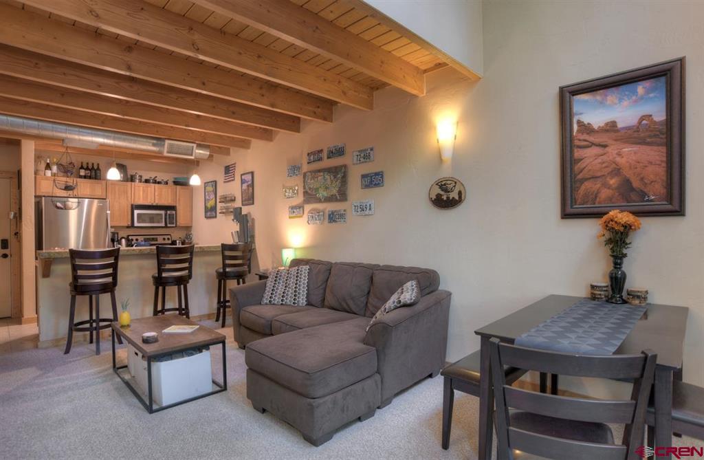 725 E College Drive Unit: 2
