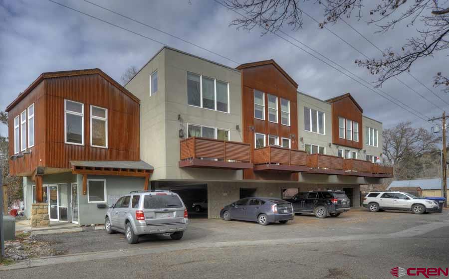 725 E College Drive Unit: 2