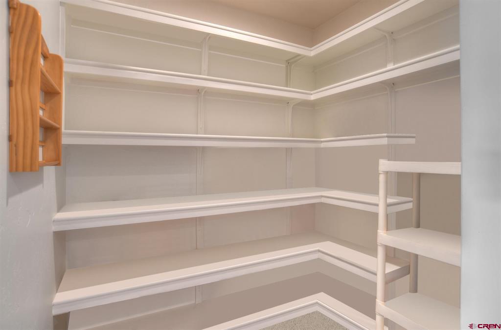 399 W Park Avenue Unit: C-5
