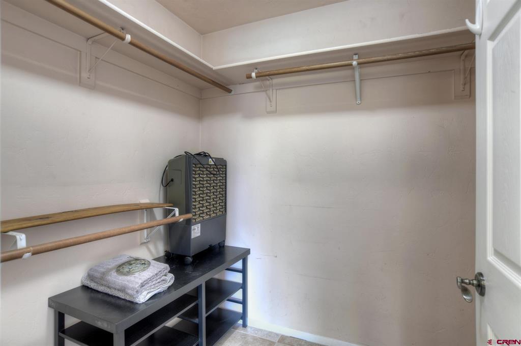399 W Park Avenue Unit: C-5