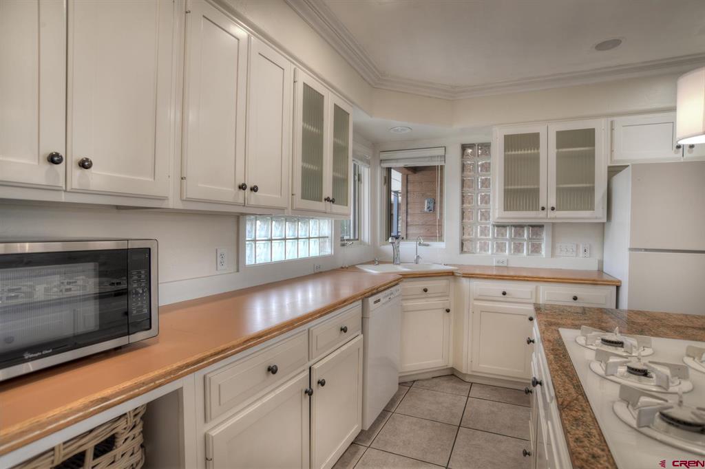399 W Park Avenue Unit: C-5