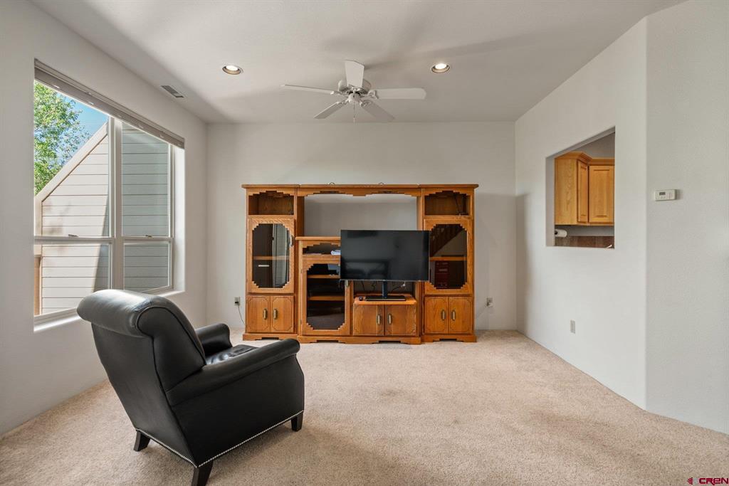 610 El Paso Street Unit: 2