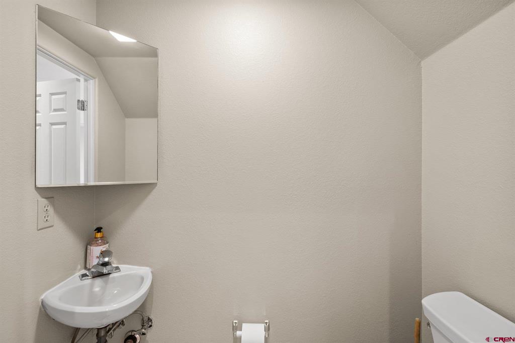 610 El Paso Street Unit: 2