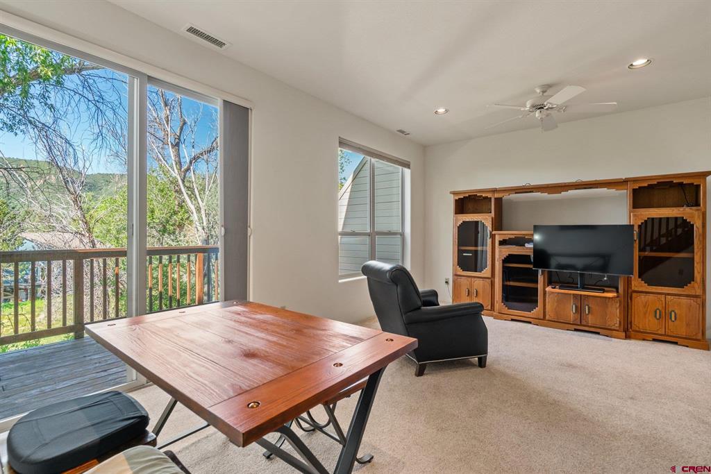 610 El Paso Street Unit: 2