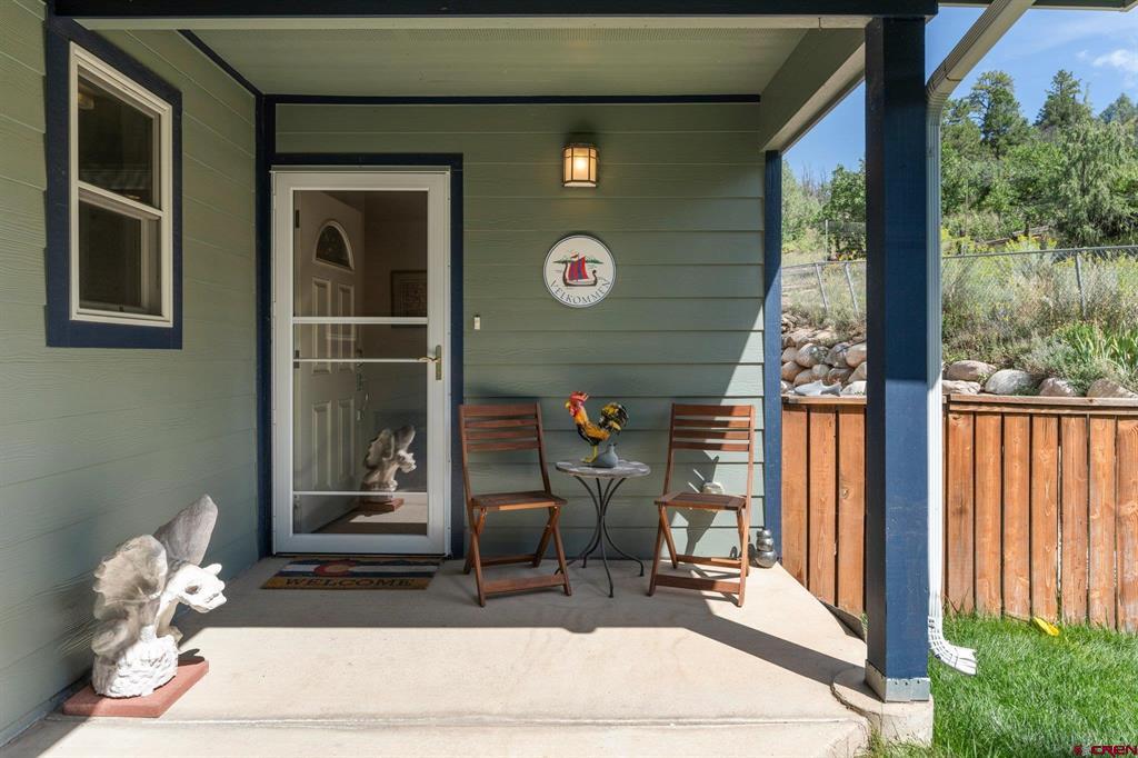 12 Sandstone Drive