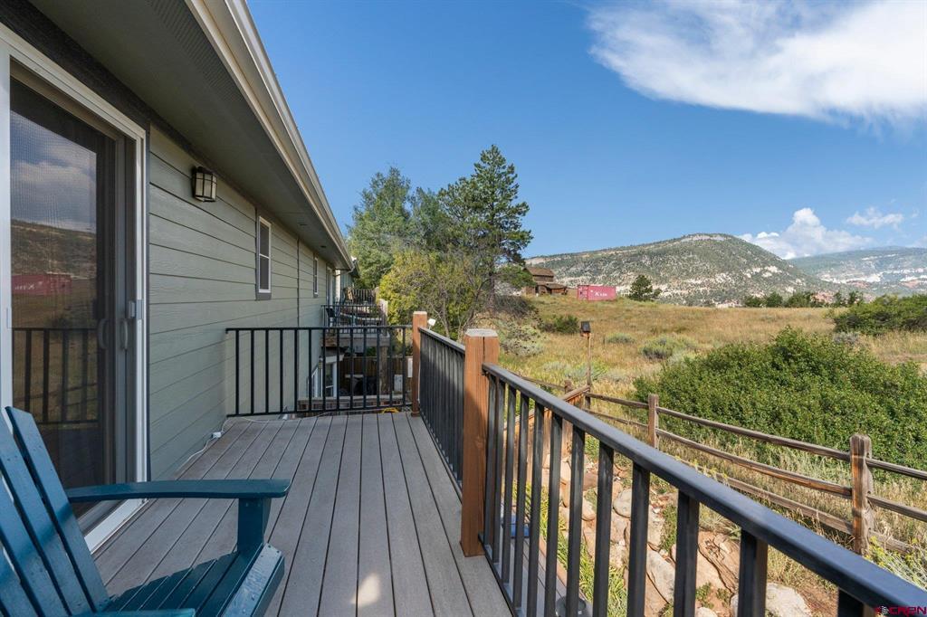 12 Sandstone Drive