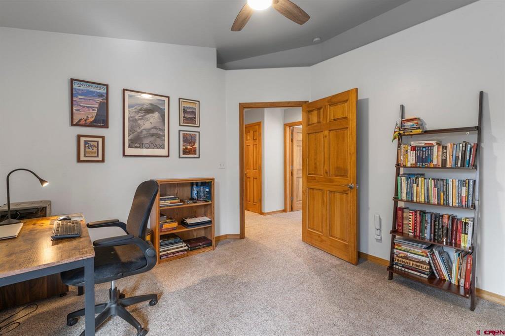 12 Sandstone Drive