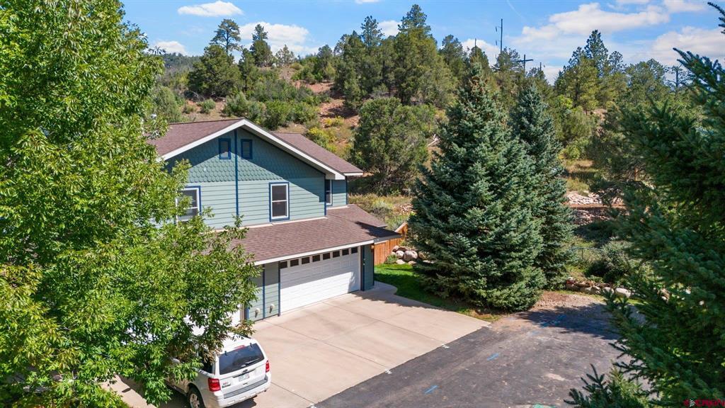 12 Sandstone Drive