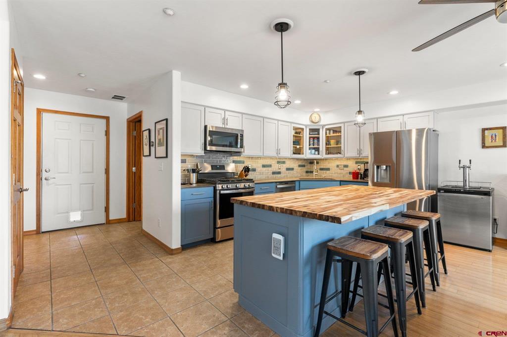 12 Sandstone Drive