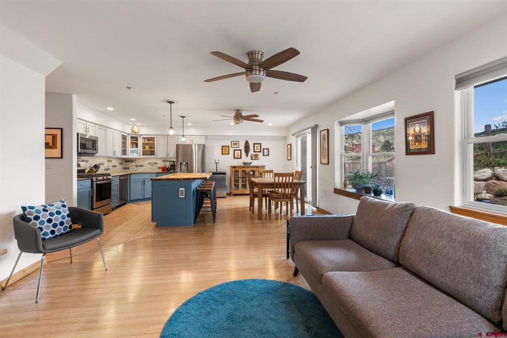 12 Sandstone Drive