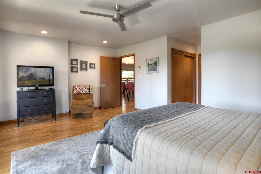 399 W Park Avenue Unit: A4