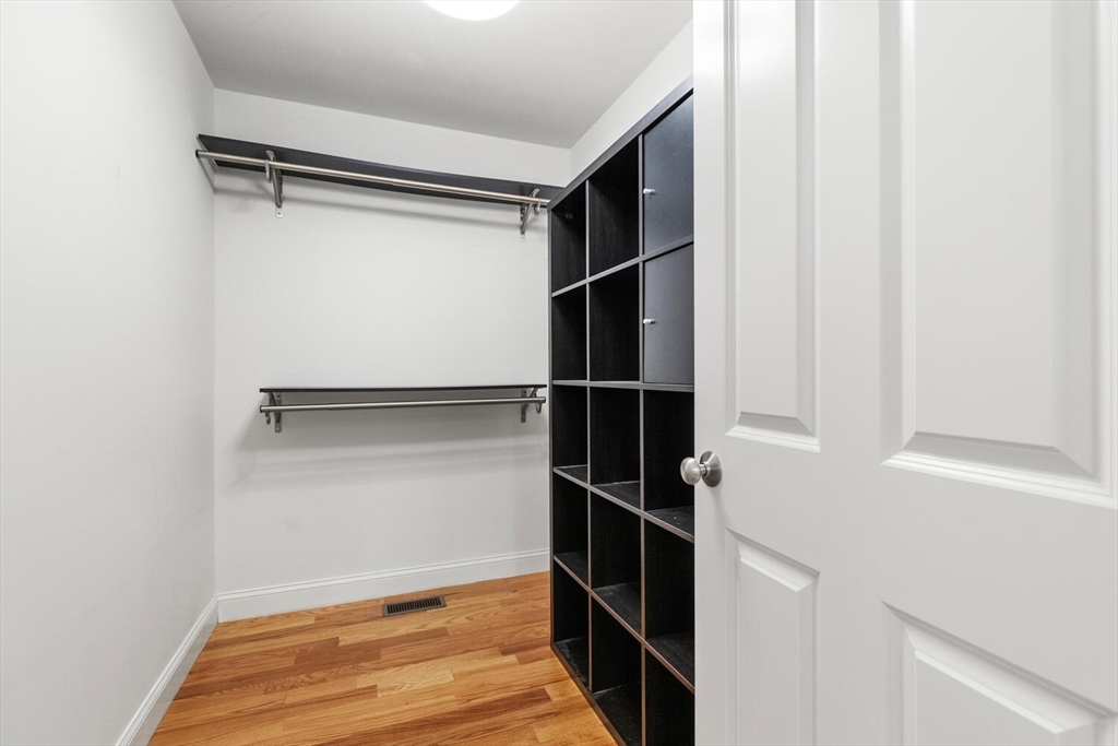 3 Clermore Rd