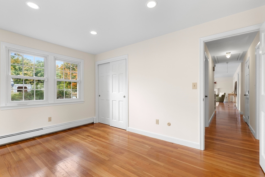 48 Allen St