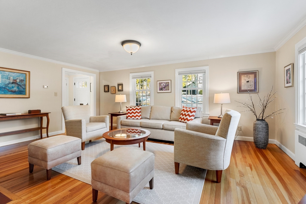 11 Lexington Ave