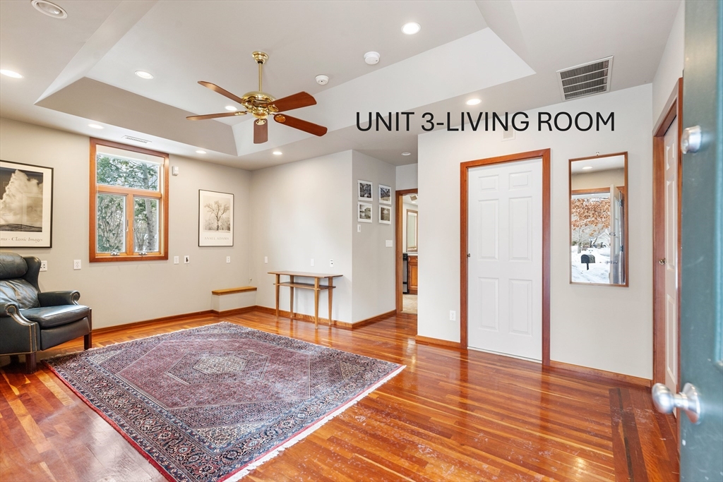 578 Marrett Rd