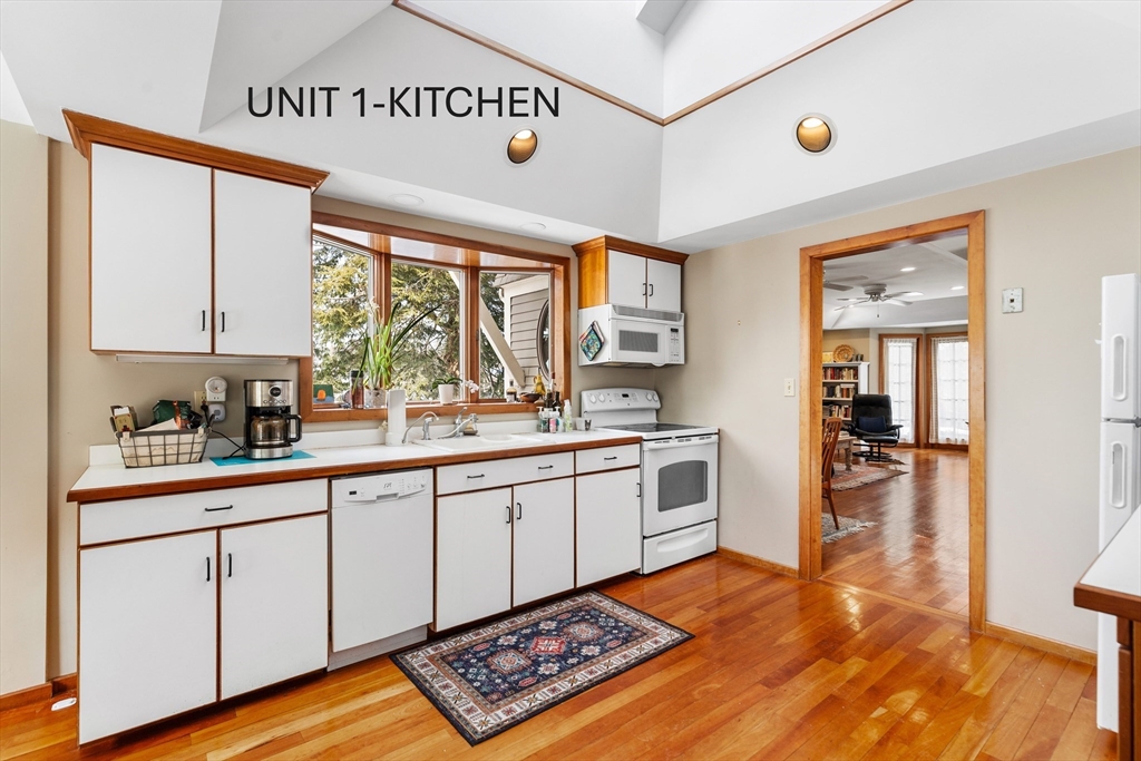 578 Marrett Rd