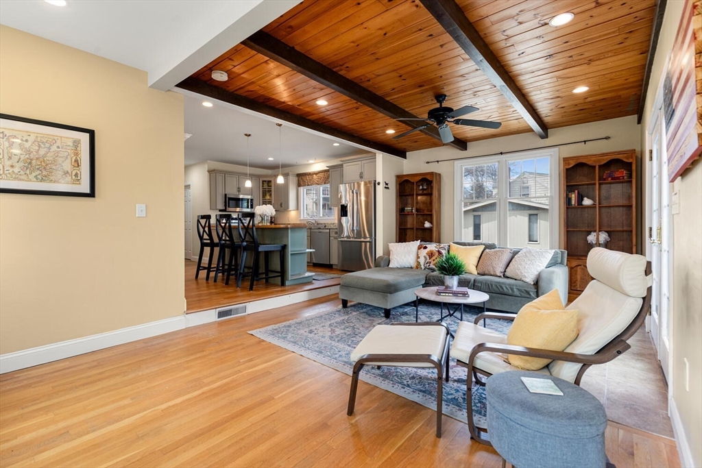 56 Grapevine Ave