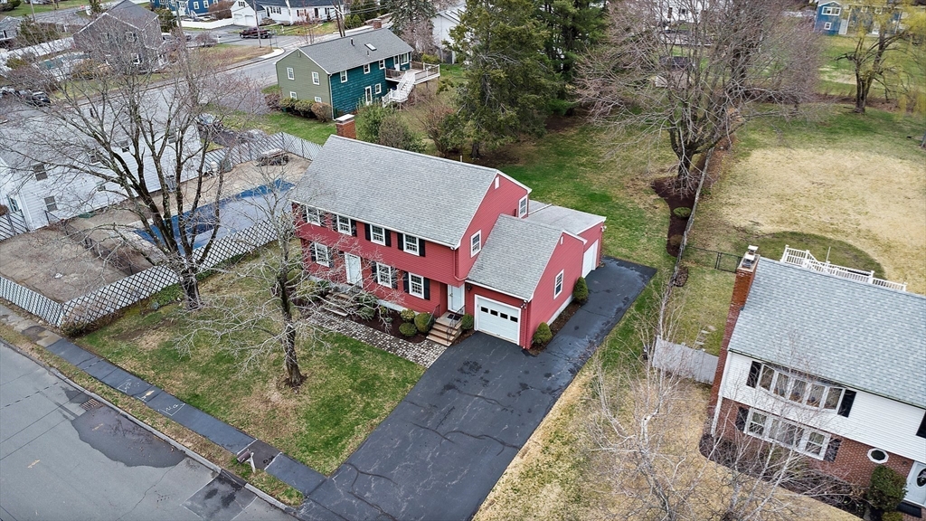 4 Canterbury Road