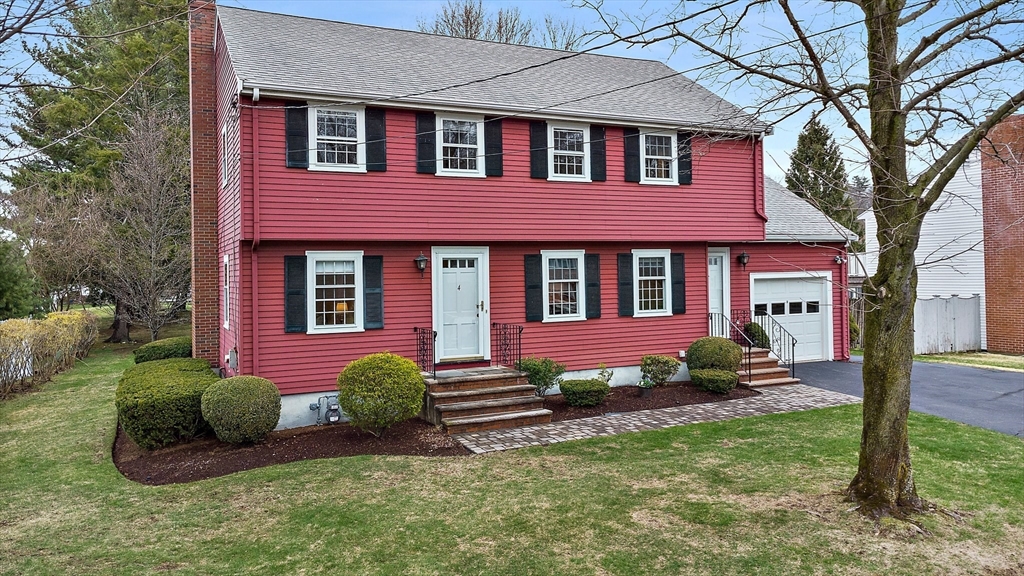 4 Canterbury Road
