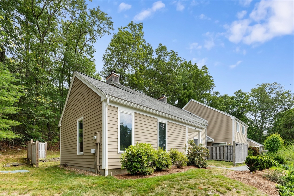 48 Fifer Ln # 48