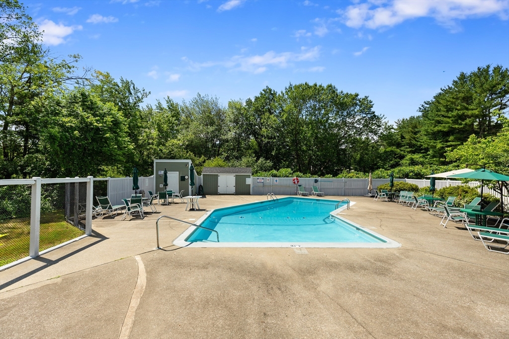 48 Fifer Ln # 48