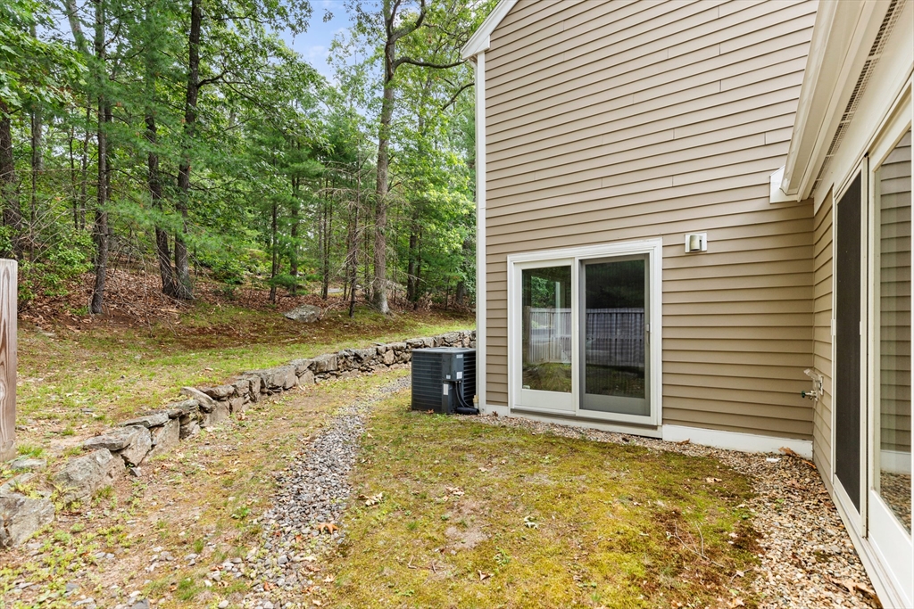 48 Fifer Ln # 48