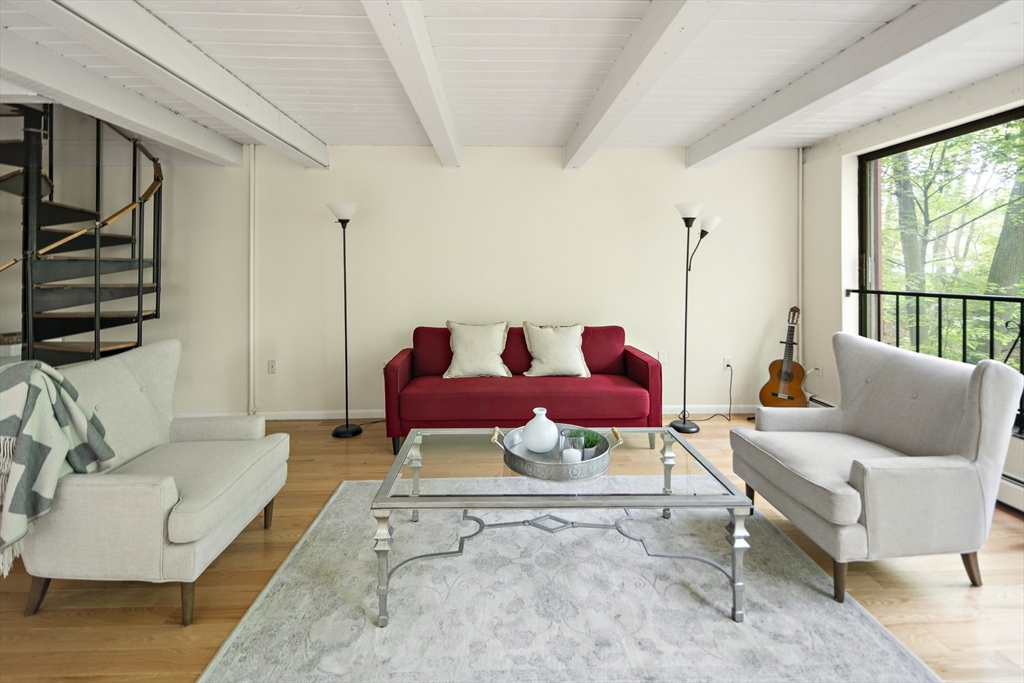 993 Massachusetts Ave # 127