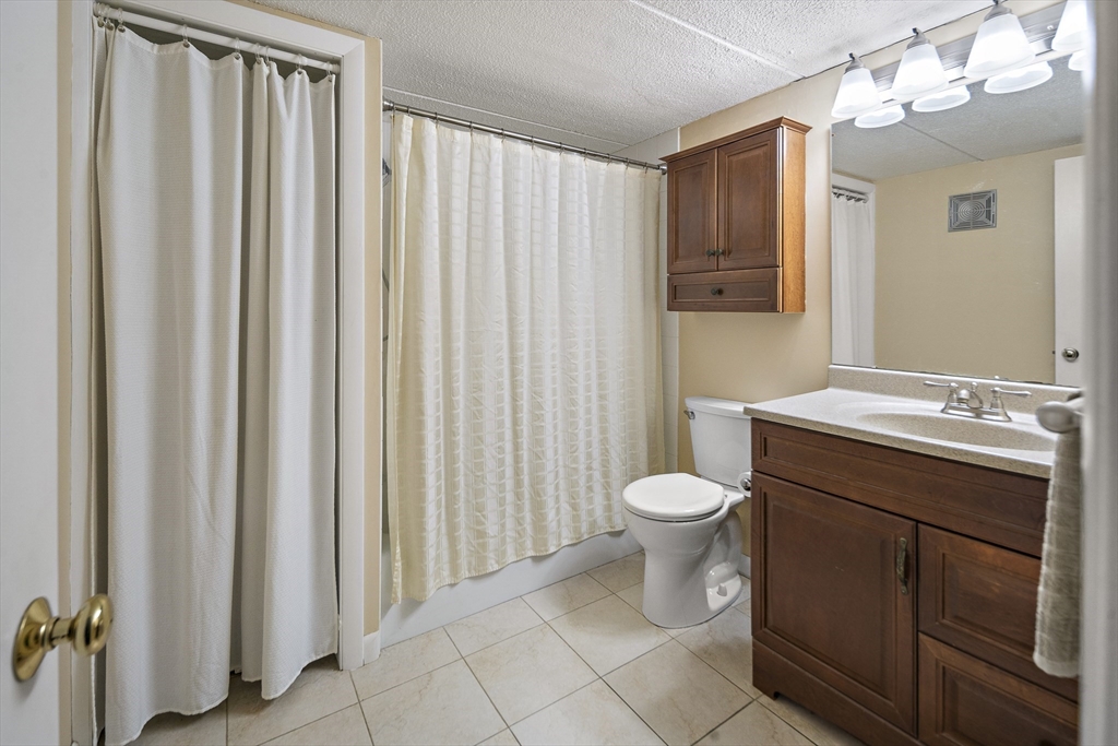 993 Massachusetts Ave # 127