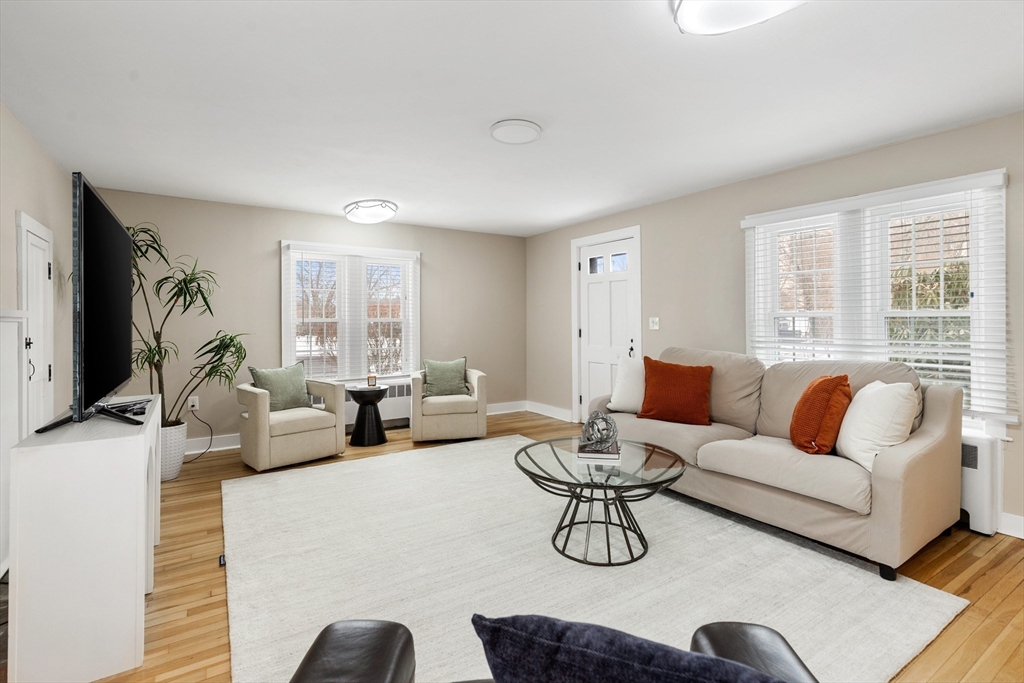 353 Concord Ave # 353