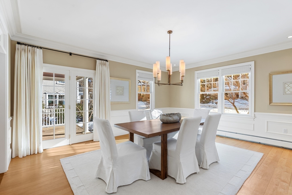 22 Fairbanks Rd