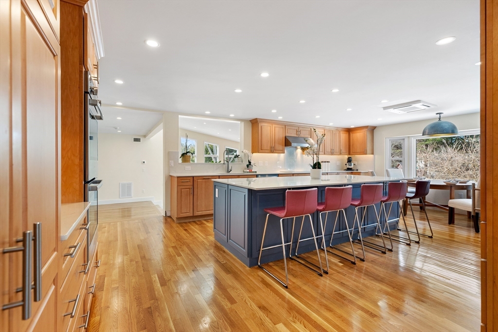 1 Maureen Rd
