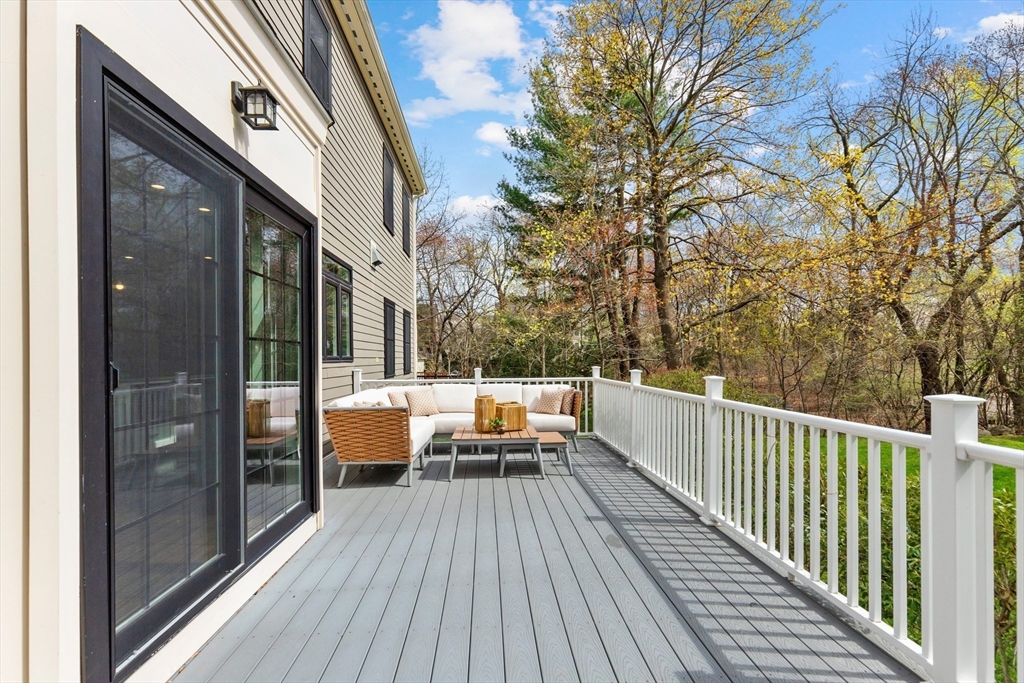15 Summer St
