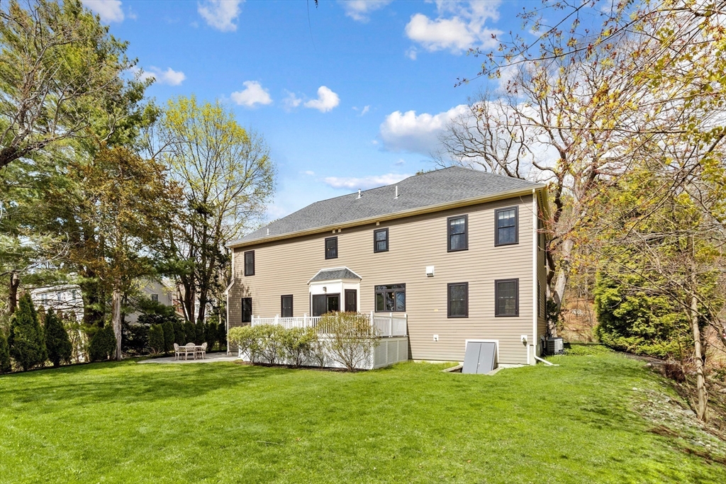 15 Summer St