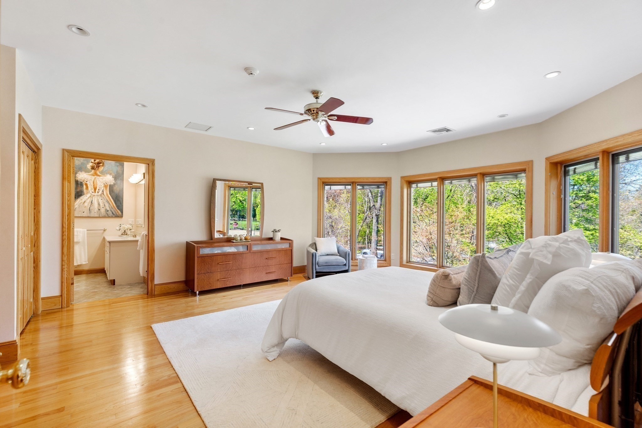 16 Solomon Pierce Rd