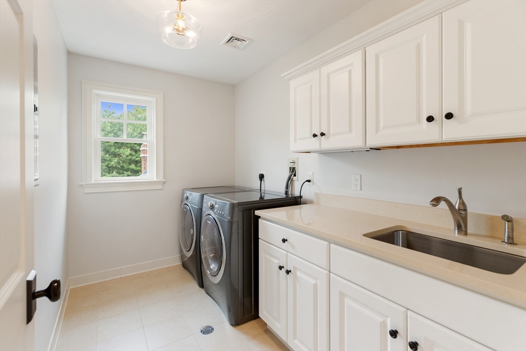 10 Victory Garden Way
