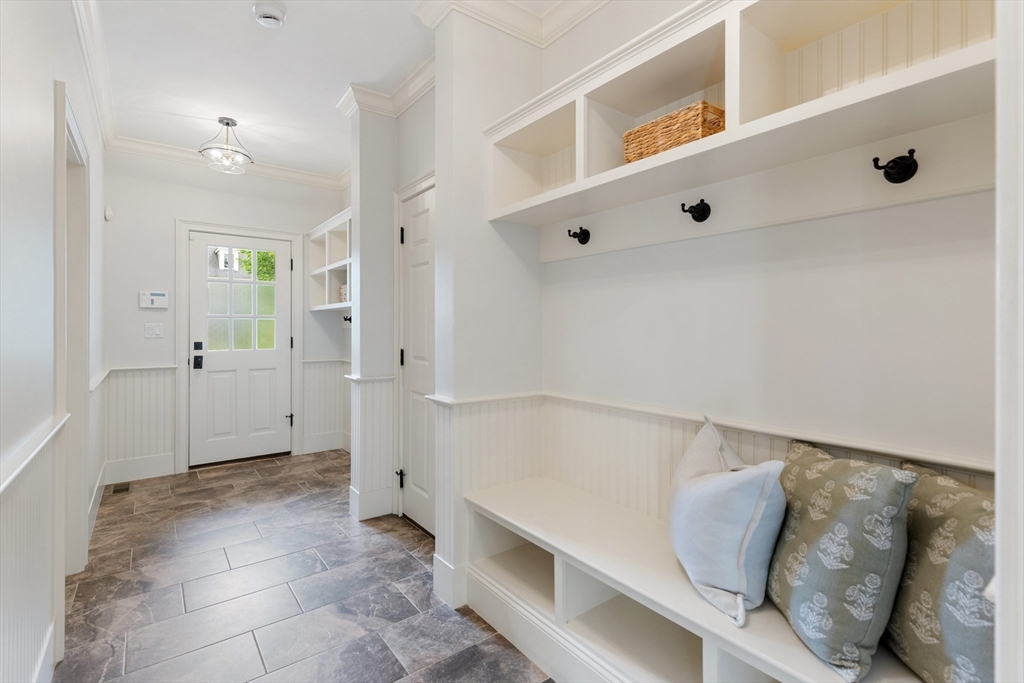 10 Victory Garden Way
