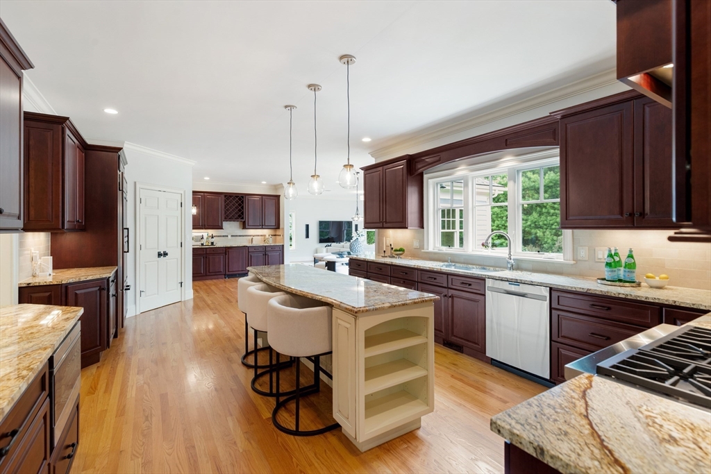 10 Victory Garden Way